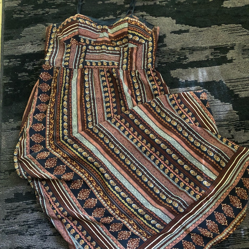 Xhilaration maxi dress